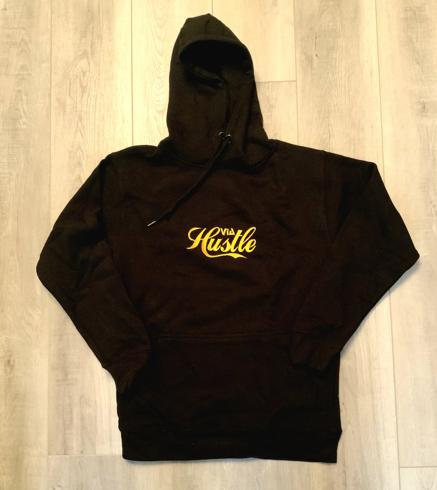 viaHUSTLE Logo Hoodie